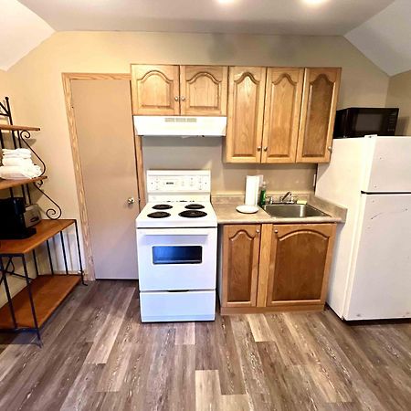 High Falls Bay Cottages, Camping & Waterpark Bracebridge Eksteriør billede