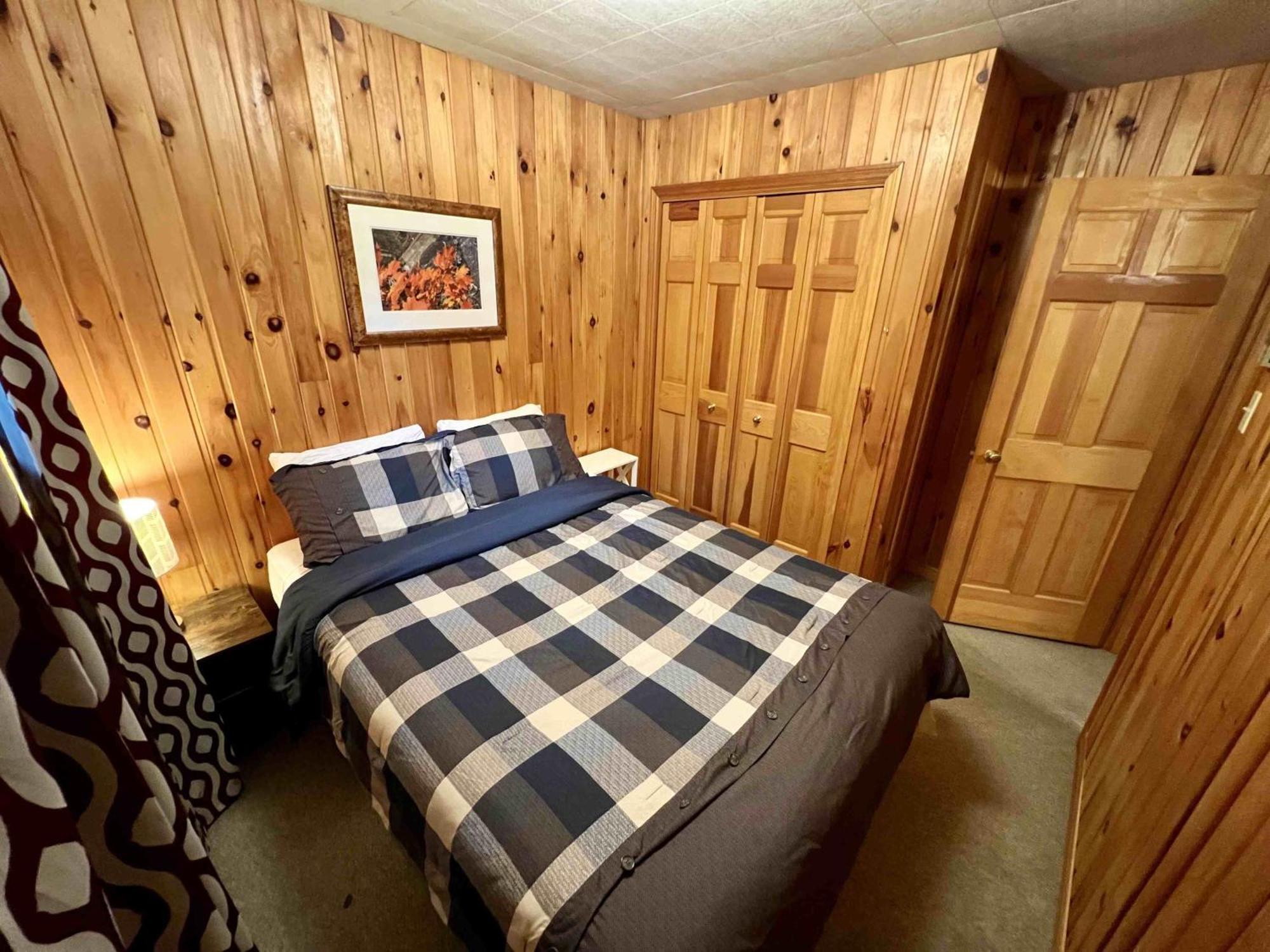 High Falls Bay Cottages, Camping & Waterpark Bracebridge Eksteriør billede