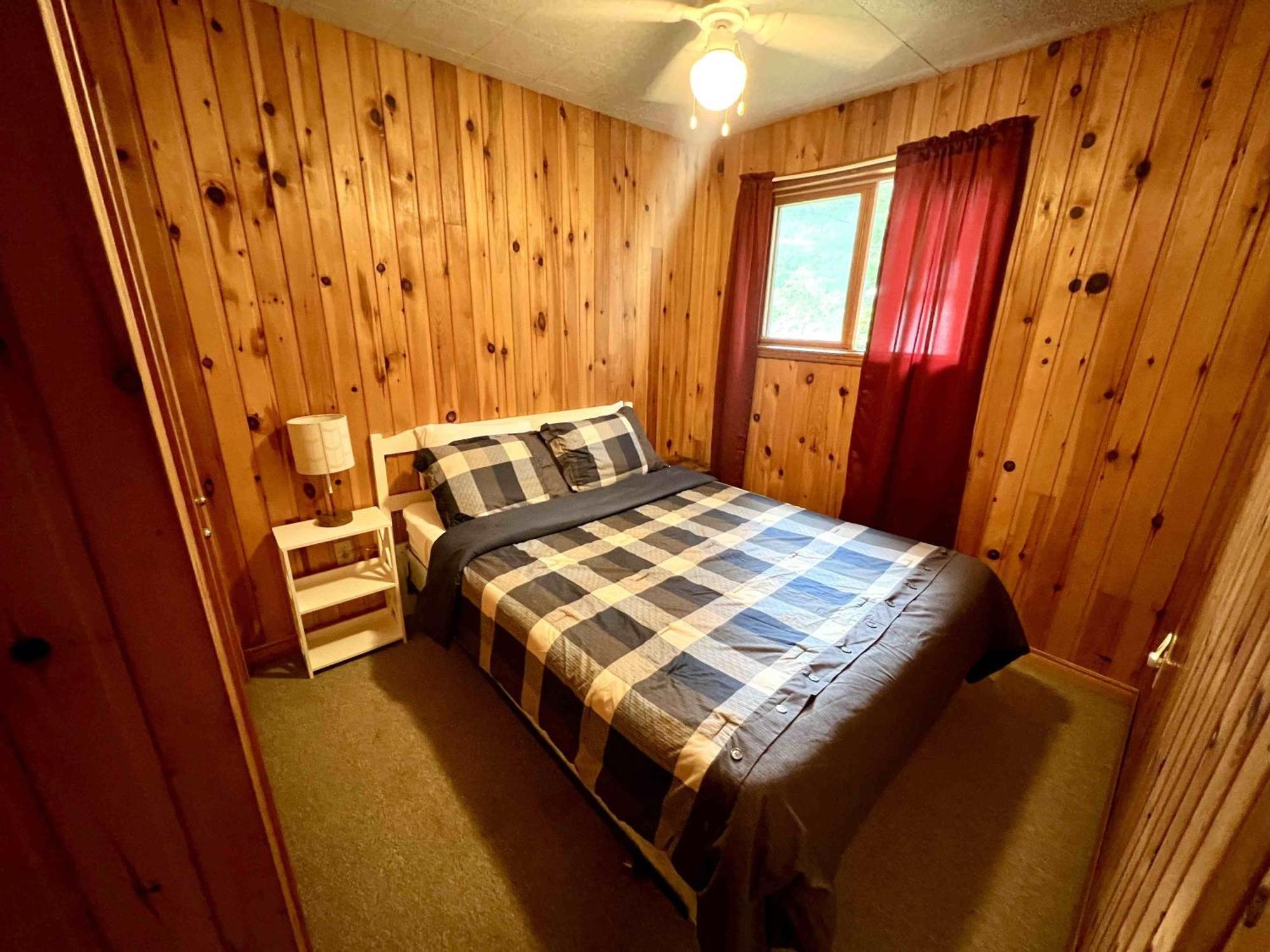 High Falls Bay Cottages, Camping & Waterpark Bracebridge Eksteriør billede