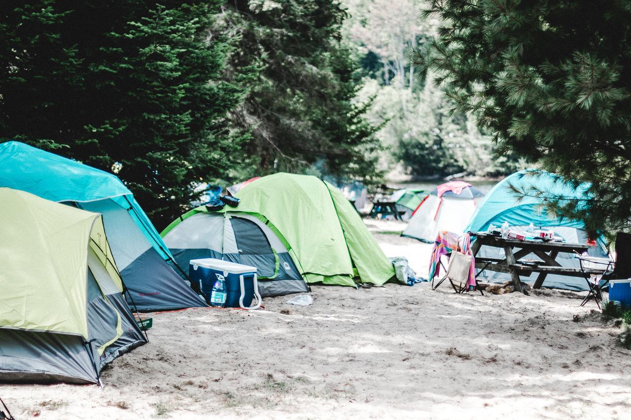 High Falls Bay Cottages, Camping & Waterpark Bracebridge Eksteriør billede