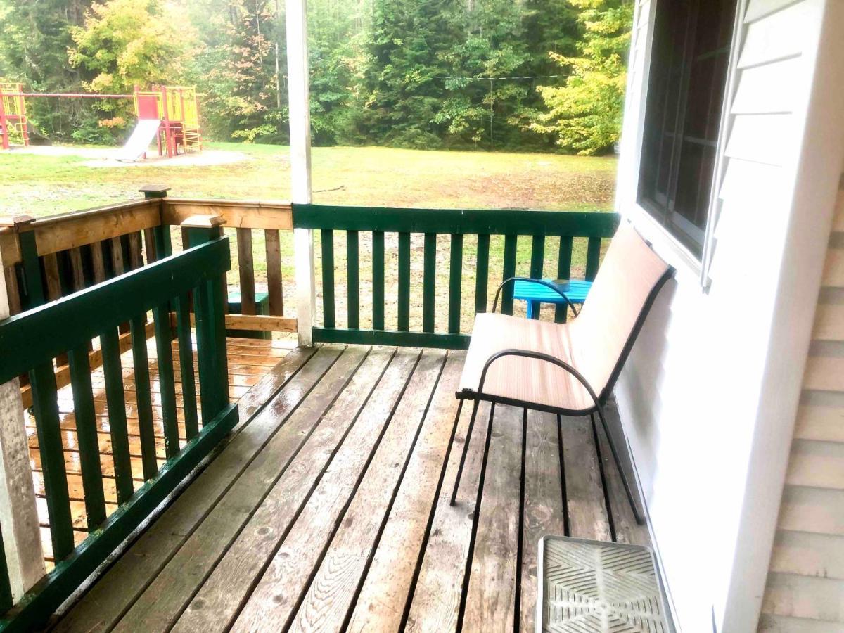 High Falls Bay Cottages, Camping & Waterpark Bracebridge Eksteriør billede
